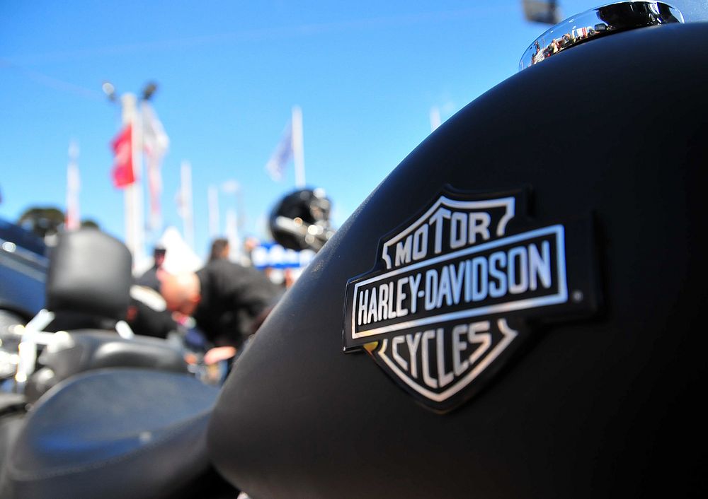 A motorcycle with a Harley-Davidson Logo on it.